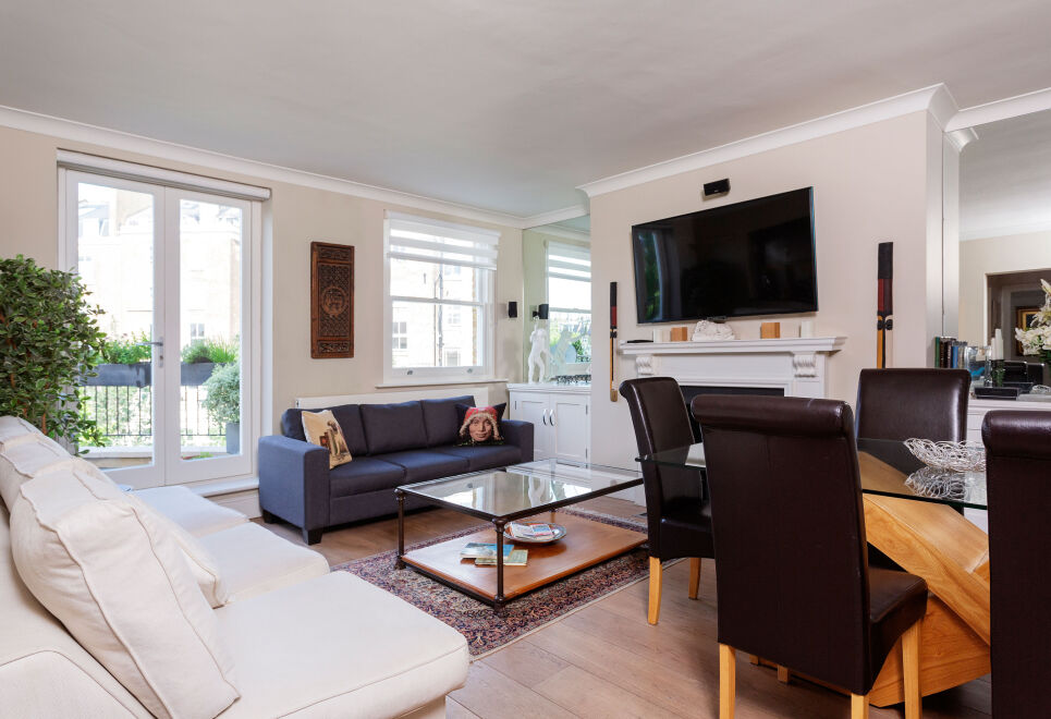 Garden Square Serenity