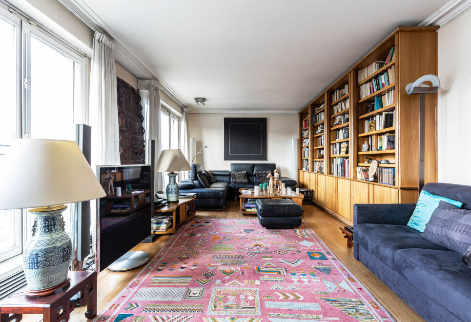 Rooftop Views of the Arc de Triomphe