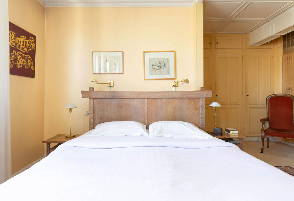 Rooftop Views of the Arc de Triomphe