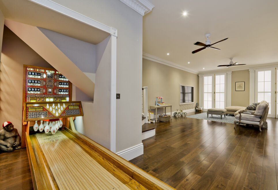 Classical Living in Knightsbridge
