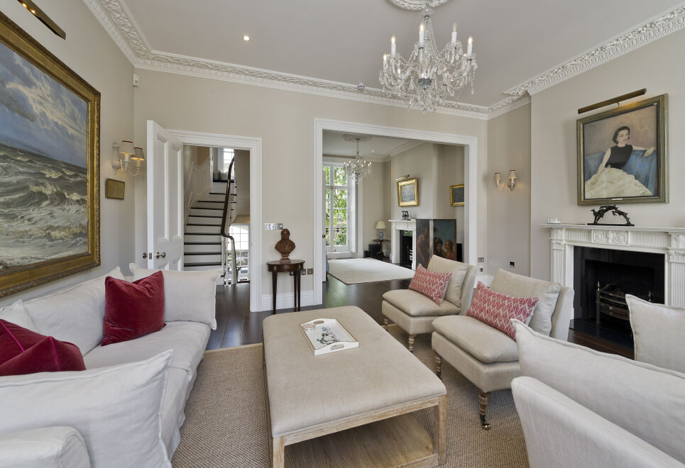 Classical Living in Knightsbridge