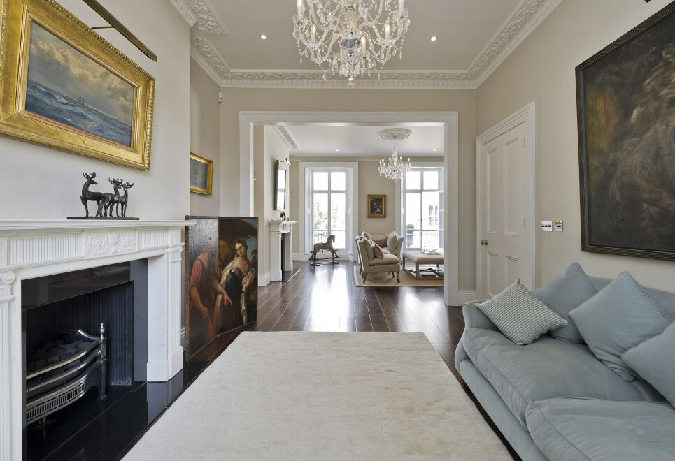 Classical Living in Knightsbridge