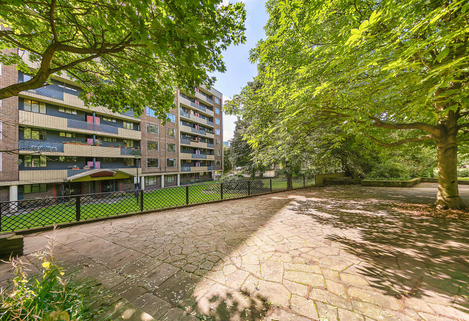 Thirties Icon By Sadler's Wells