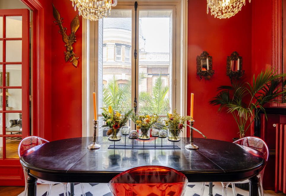 Vermilion Splendour