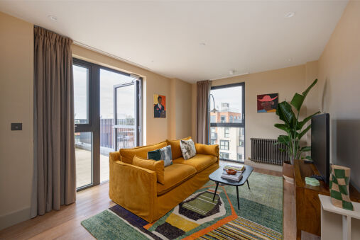 Chic Urban Flat with Private Rooftop Access