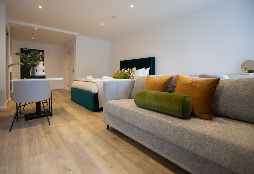 Deluxe Manchester Studio