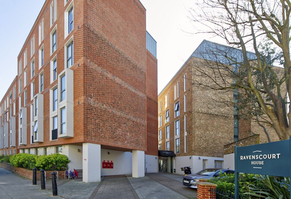 Comfort in Hammersmith Student Studio