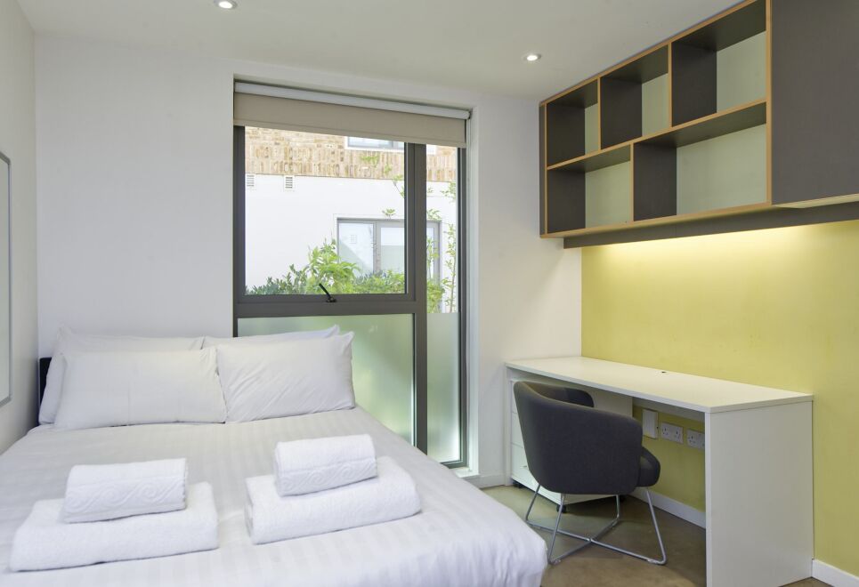 Comfort in Hammersmith Student Studio