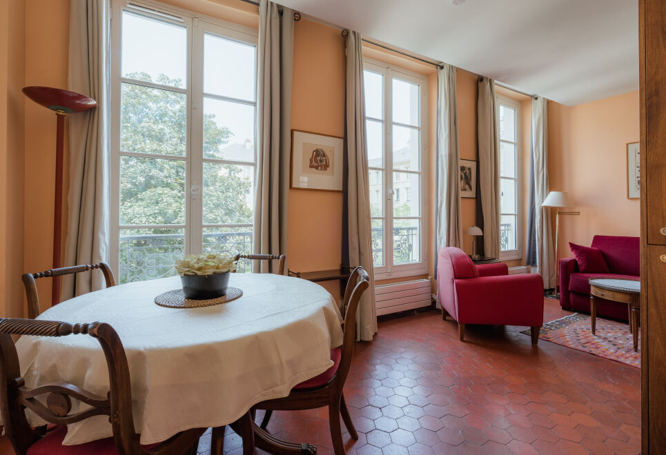 Le Marais Retreat