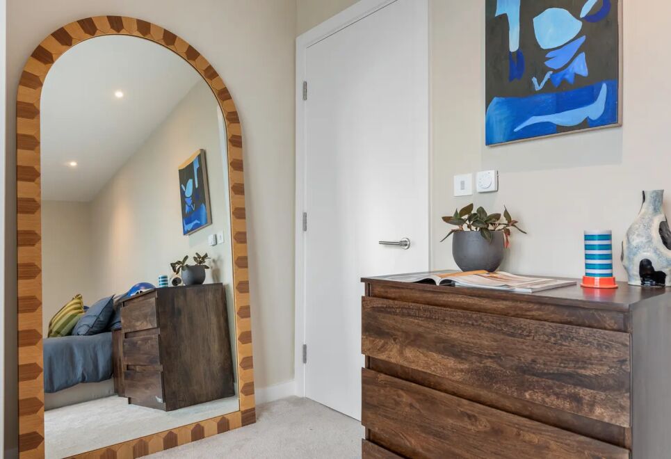 East London Skyline Retreat