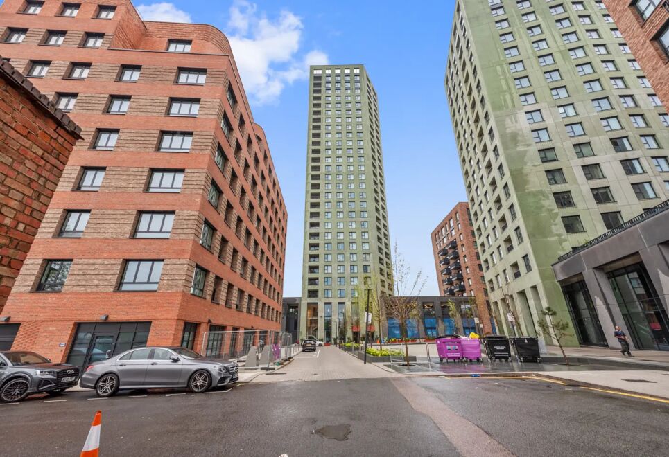 East London Skyline Retreat