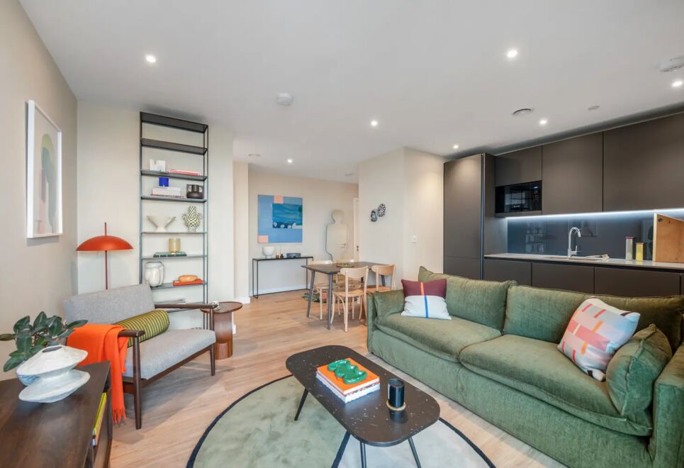 East London Skyline Retreat