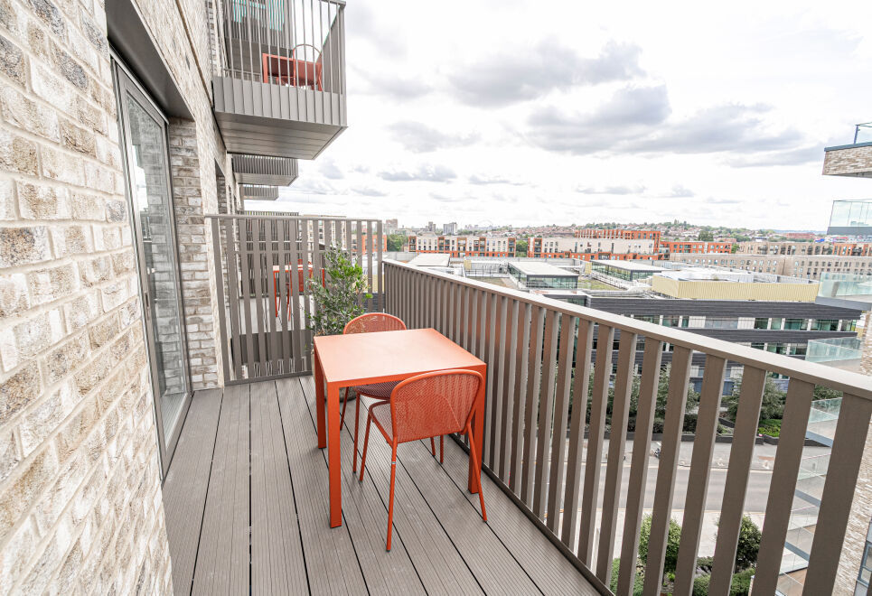 Light and Space Retreat