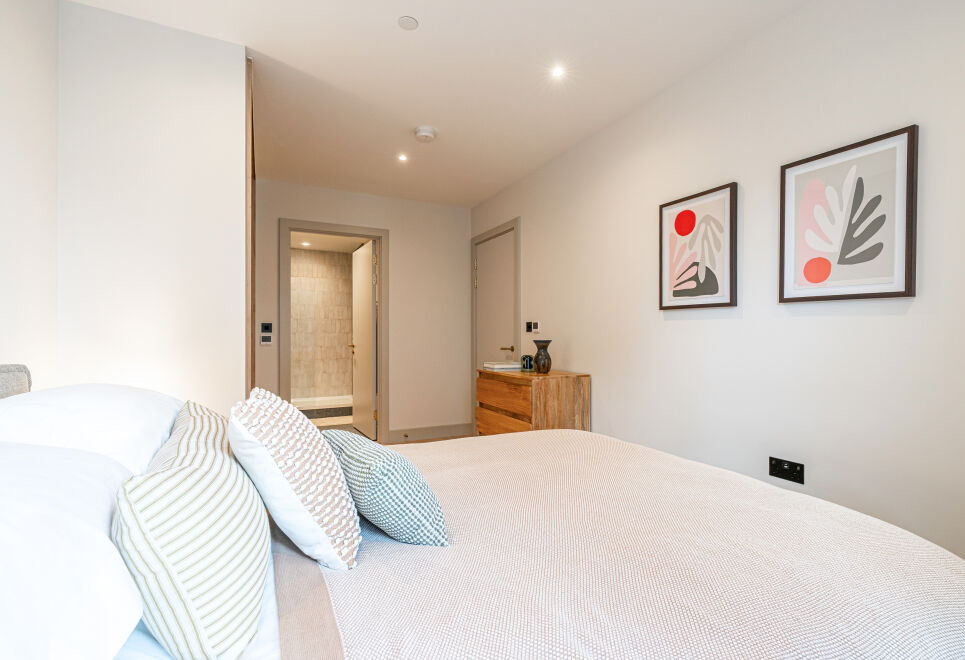 Light and Space Retreat