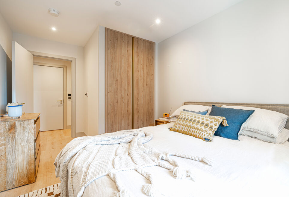 Light and Space Retreat