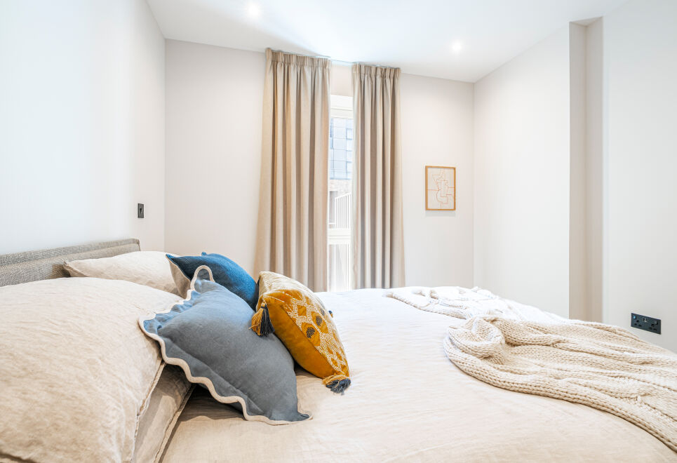 Light and Space Retreat