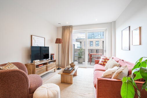 Light and Space Retreat