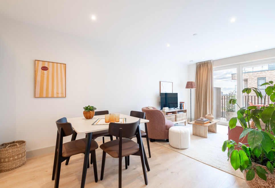 Light and Space Retreat