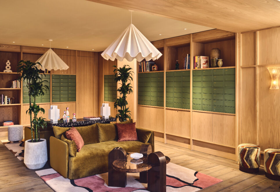 Elegant two-bedroom flat with a spacious balcony