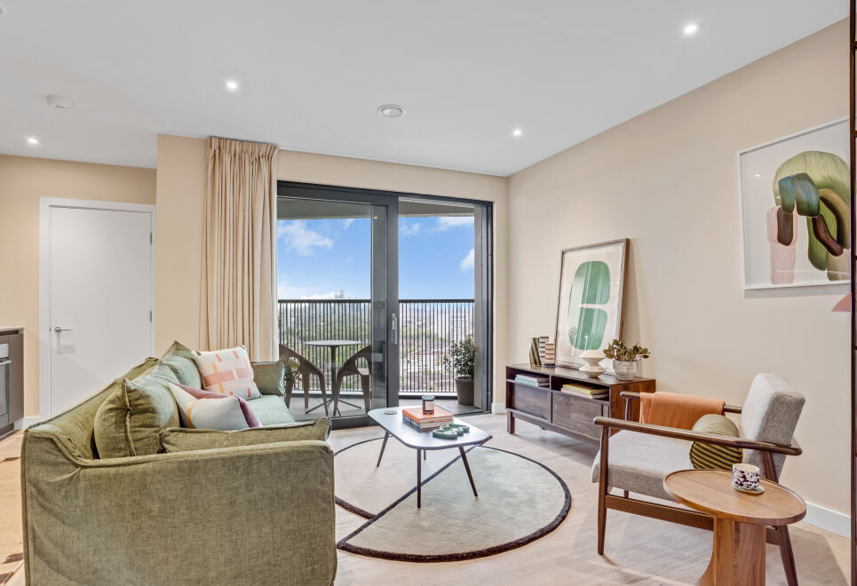 Elegant two-bedroom flat with a spacious balcony