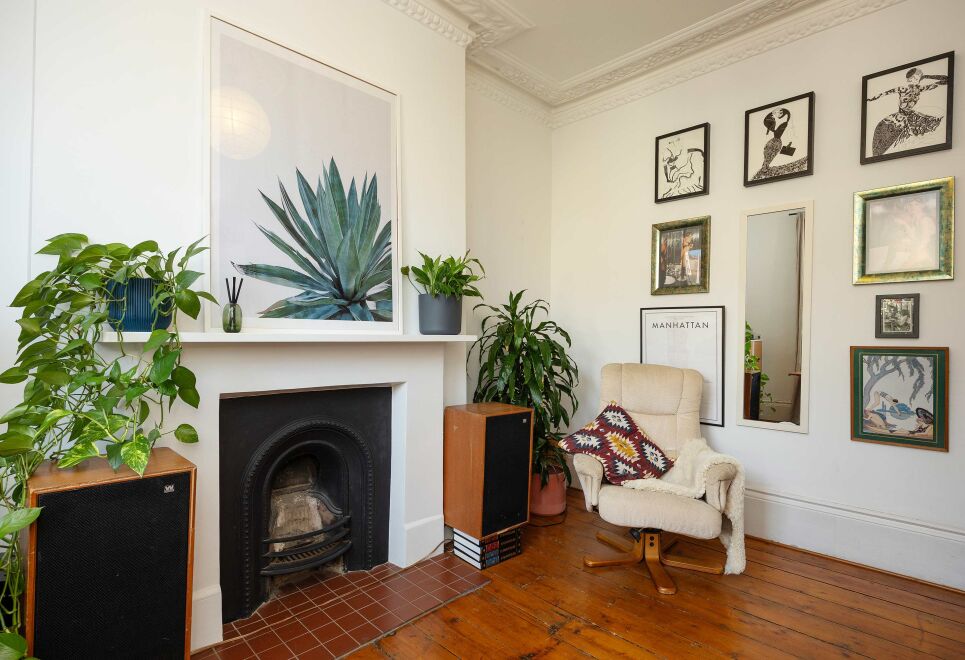 Hackney Melody