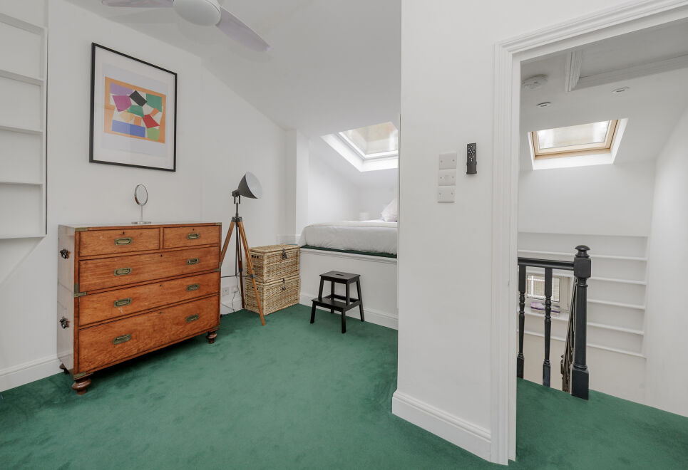 South Kensington Mews Hideaway