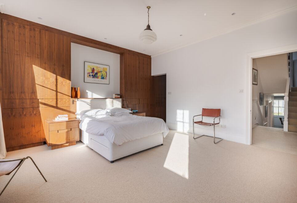 Contemporary Haven in Putney