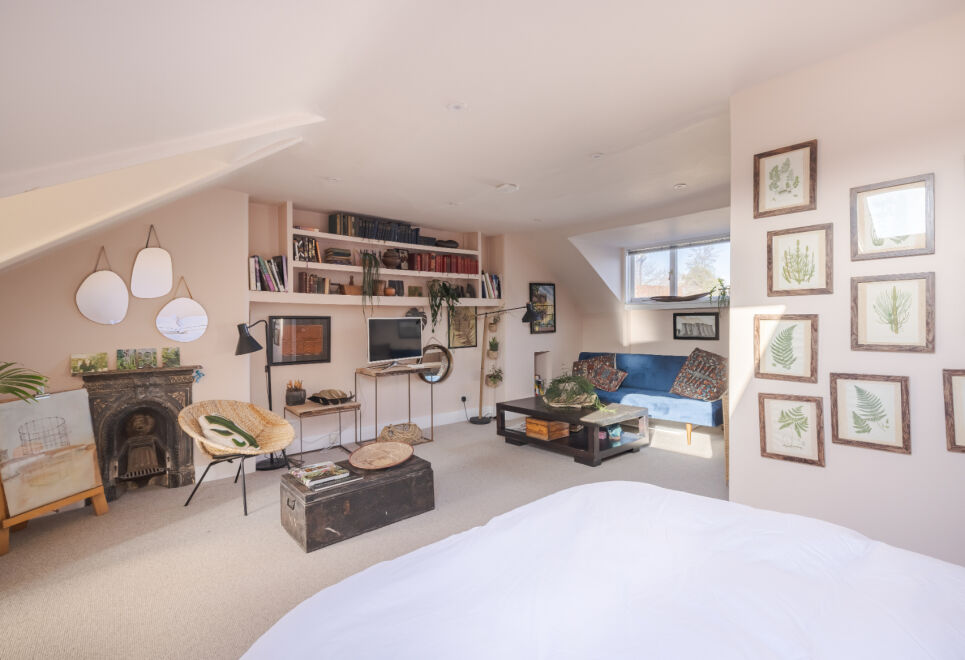Contemporary Haven in Putney