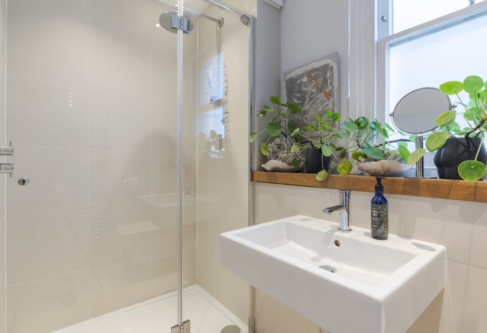 Contemporary Haven in Putney