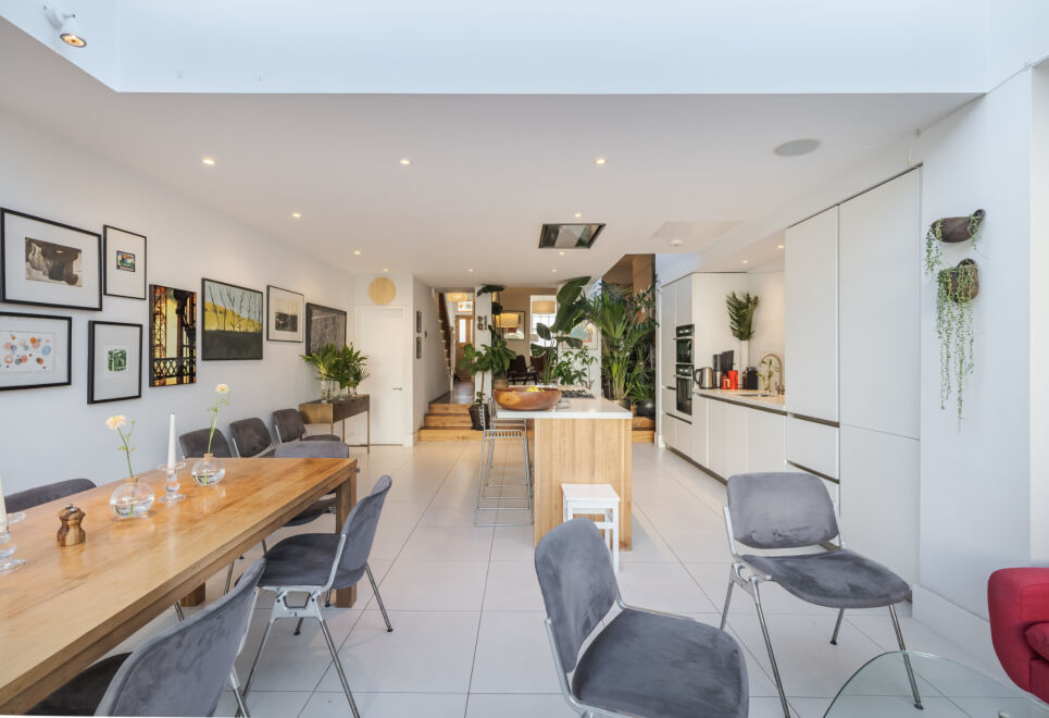 Contemporary Haven in Putney