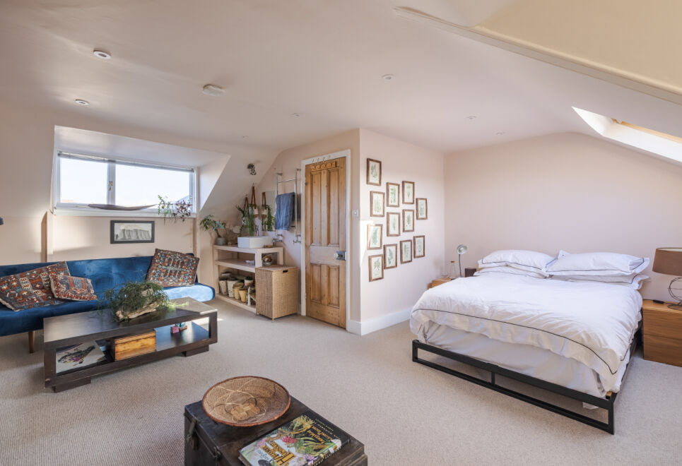Contemporary Haven in Putney