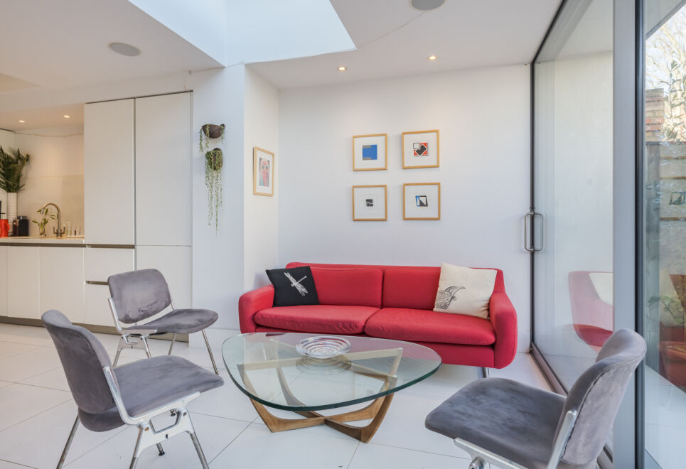 Contemporary Haven in Putney