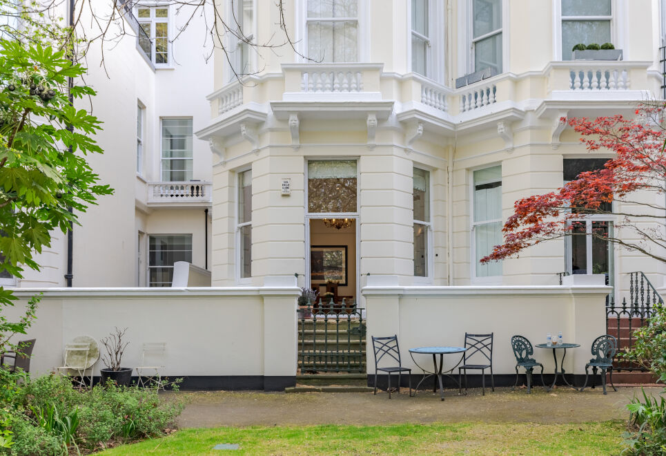 South Kensington Garden Escape