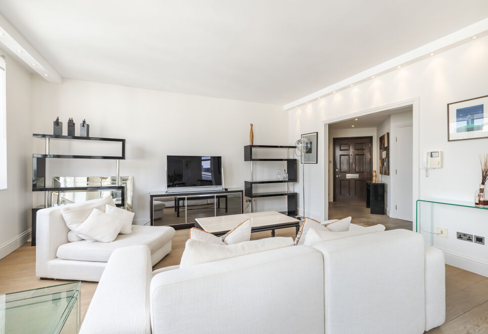 Chelsea Harbour Elegance
