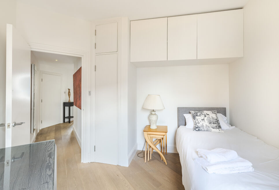 Chelsea Harbour Elegance