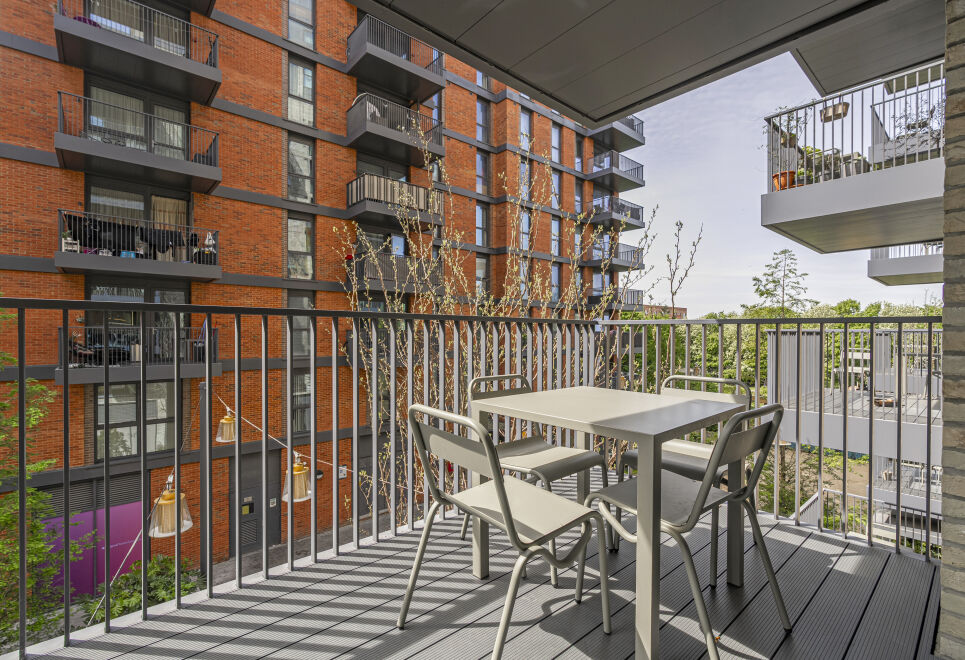 Modern City Elegance