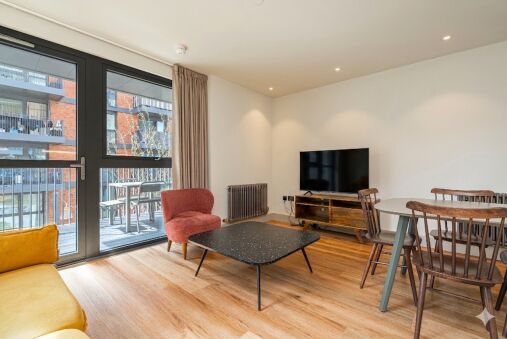 Modern City Elegance
