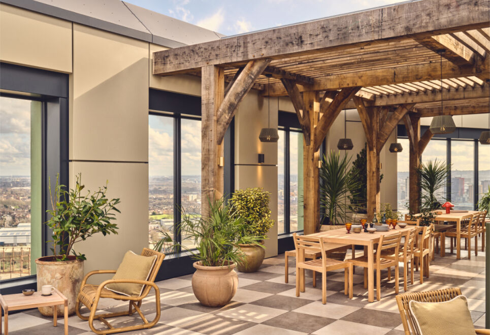 Stylish two-bedroom flat with a large balcony